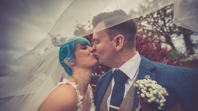 ajie-jones-wedding-photography-cotswolds-huddle (2)