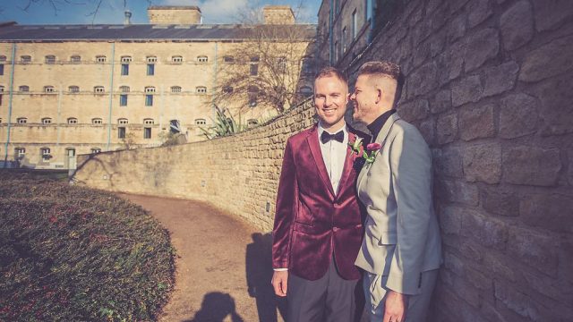 ajie-jones-wedding-photography-cotswolds-huddle (2)