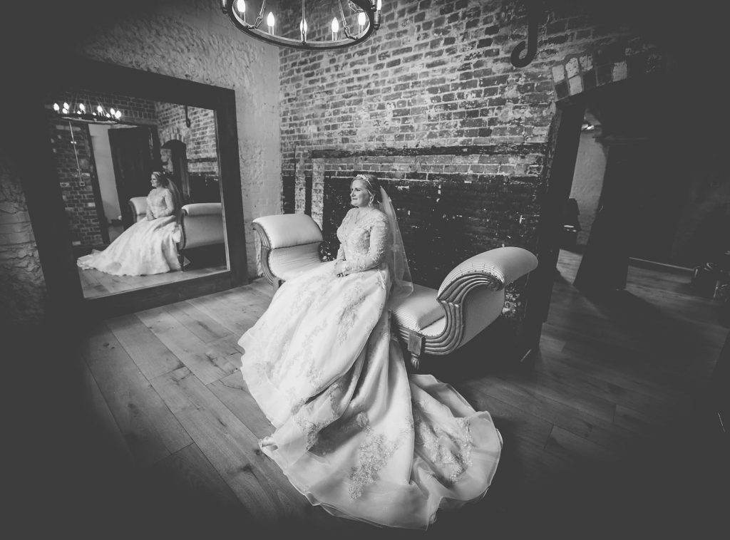 ajie-jones-wedding-photography-cotswolds-huddle (9)