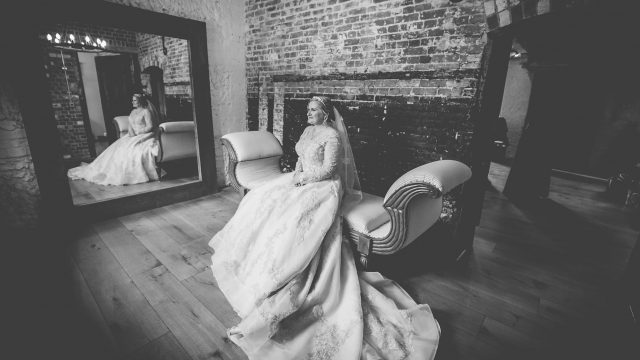 ajie-jones-wedding-photography-cotswolds-huddle (9)