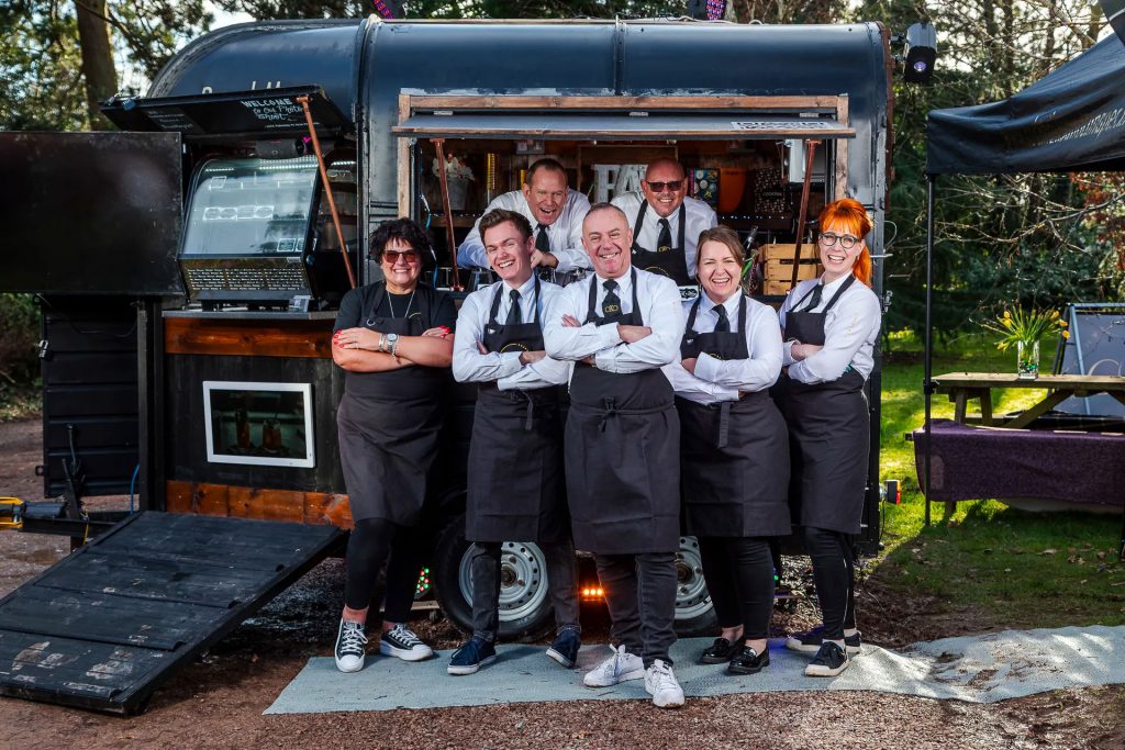 cocktails-and-canapes-party-trailer-cotswolds-huddle (1)