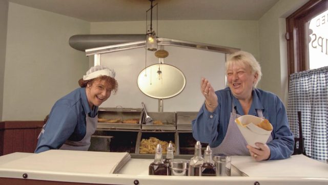 lorentz-gullachsen-cotswold-photographer-portrait-food-photography-cotswolds-concierge-3