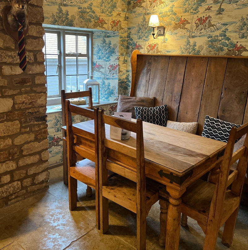 the-fox-at-great-barrington-cotswolds-huddle (16)