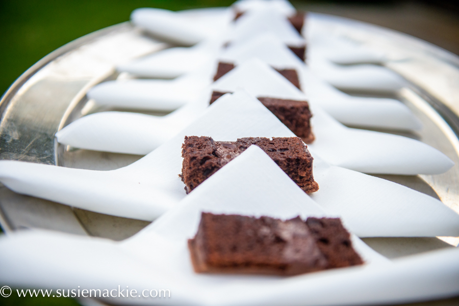 vanilla-pod-wedding-cakes-cotswolds-huddle (3)