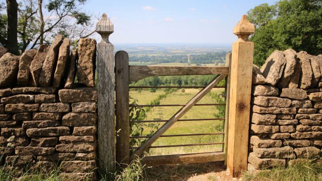 Best-Cotswold-Tours-Cotswolds-Huddle (11)