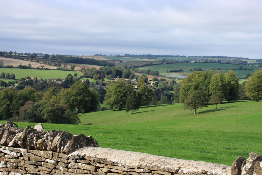 Best-Cotswold-Tours-Cotswolds-Huddle (14)