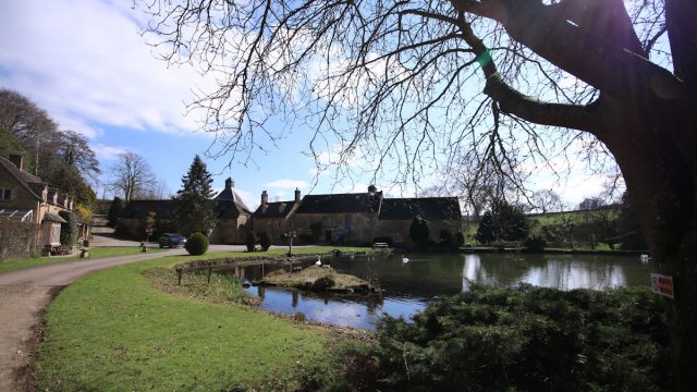 Best-Cotswold-Tours-Cotswolds-Huddle (15)