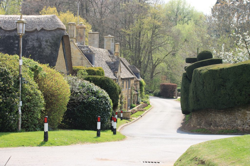 Best-Cotswold-Tours-Cotswolds-Huddle (5)