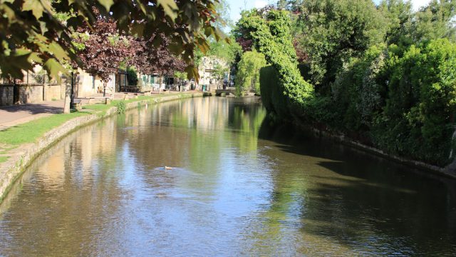 Best-Cotswold-Tours-Cotswolds-Huddle (6)