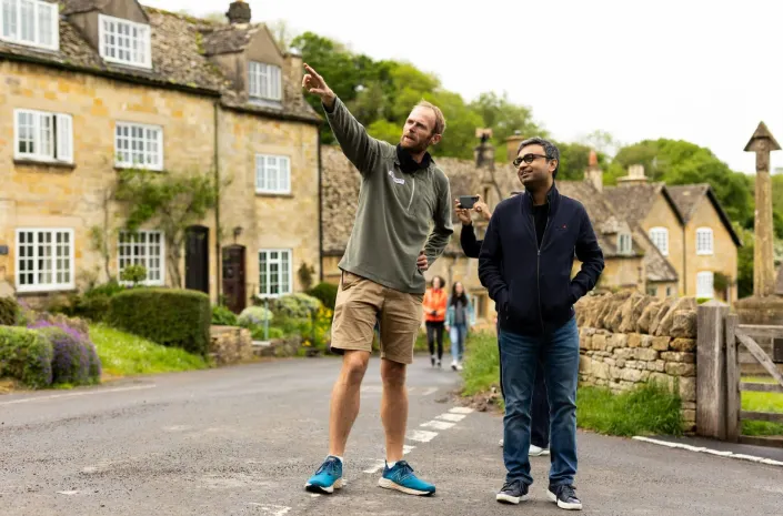 go-cotswolds-tours-huddle (1)