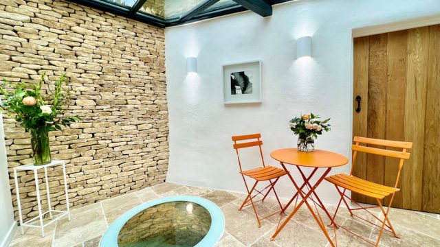 eco-chic-cottages-chestnuts-cotswolds-huddle (1)