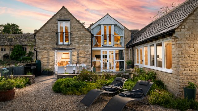 eco-chic-cottages-chestnuts-cotswolds-huddle (5)