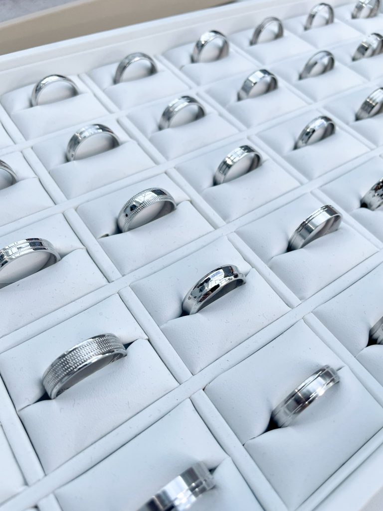 wedstones-jewellery-engagement-wedding-rings-cotswolds-huddle (6)