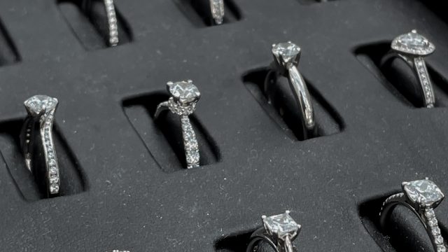 wedstones-jewellery-engagement-wedding-rings-cotswolds-huddle (8)
