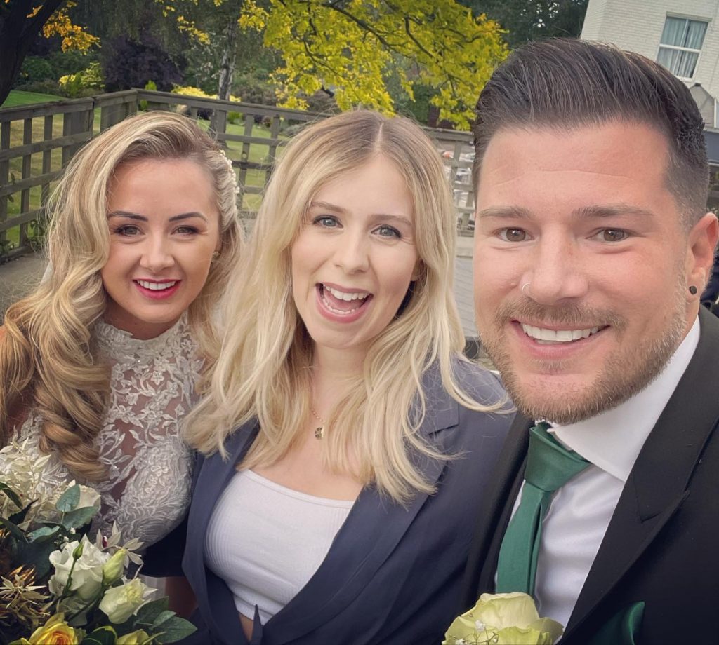 laura-crockett-celebrant-cotswolds-huddle (3)