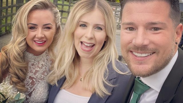 laura-crockett-celebrant-cotswolds-huddle (3)