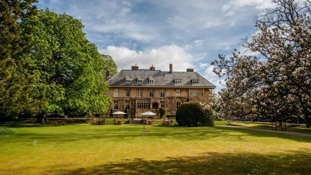 slaughters-manor-house-lower-slaughter-hotel-cotswolds-huddle (1)