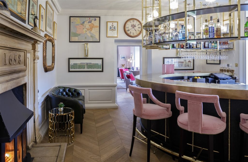 slaughters-manor-house-lower-slaughter-hotel-cotswolds-huddle (8)