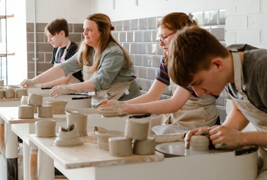 honeybourne-pottery-cotswolds-huddle (3)