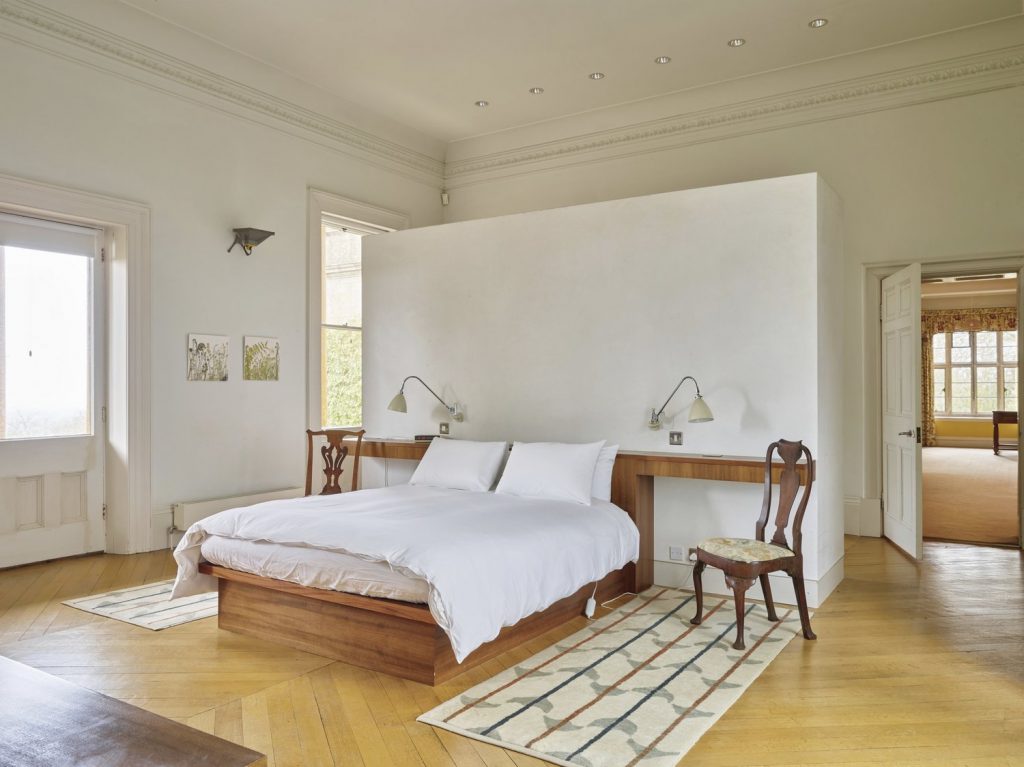 kiftsgate-court-holiday-cottage-accommodation-cotswolds-concierge (12)