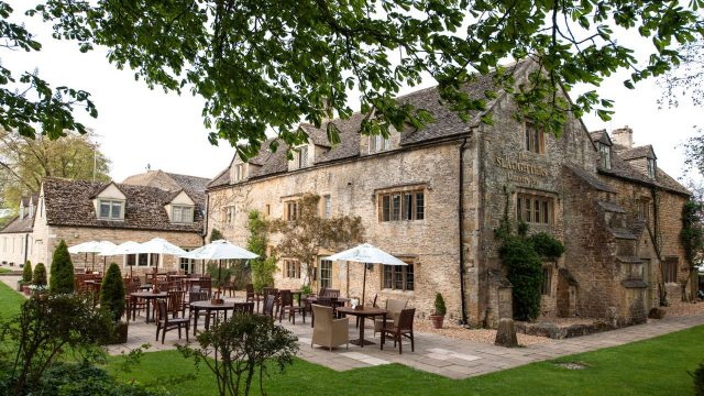 slaughters-country-inn-hotel-restaurant-cotswolds-huddle (1)