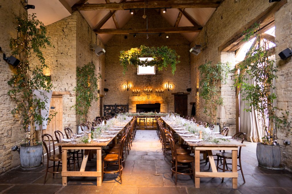 daniella-marinos-wedding-photography-cotswolds-huddle (14)