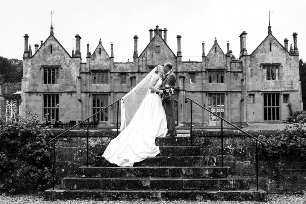 daniella-marinos-wedding-photography-cotswolds-huddle (5)