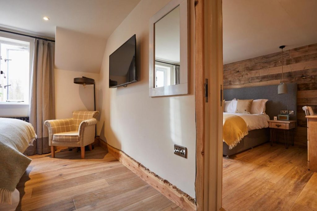 wild-thyme-and-honey-ampney-crucis-cirencester-cotswolds-huddle (10)