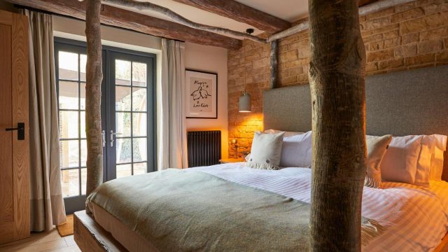 wild-thyme-and-honey-ampney-crucis-cirencester-cotswolds-huddle (17)