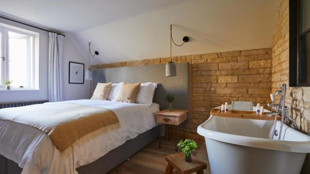 wild-thyme-and-honey-ampney-crucis-cirencester-cotswolds-huddle (29)