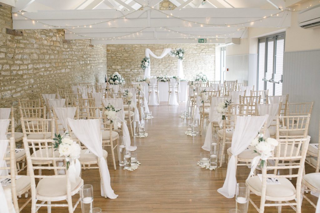 ambience-venue-styling-cheltenham-cotswolds-huddle (3)