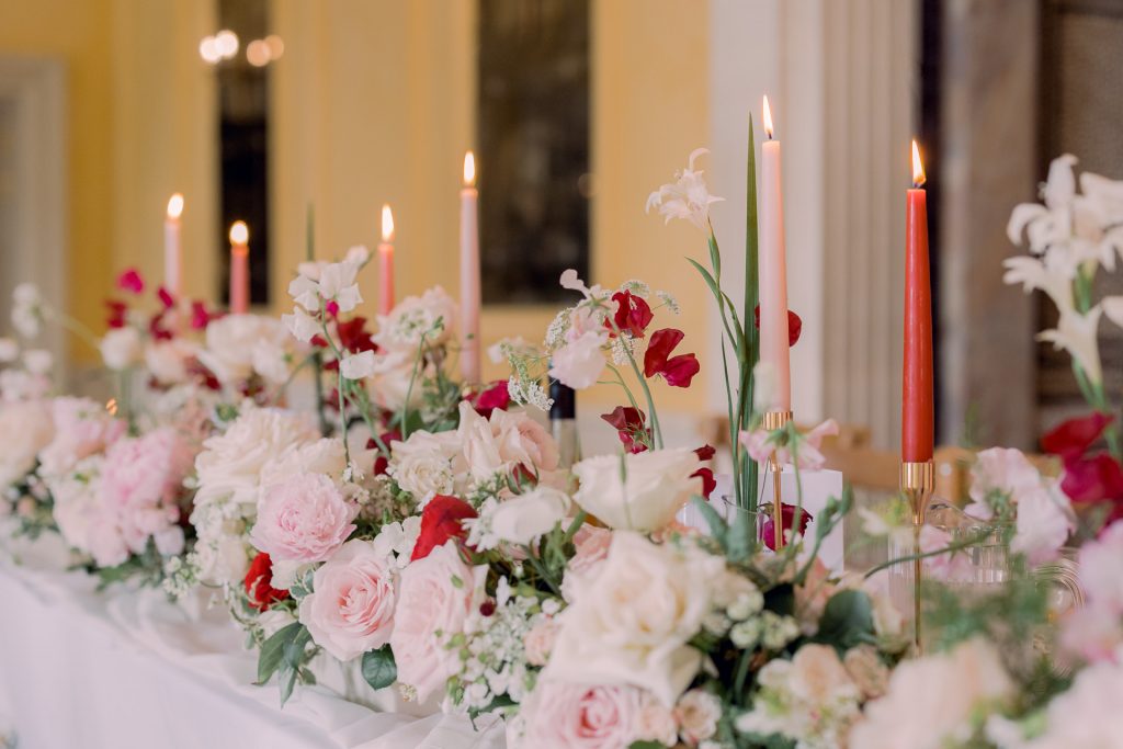 corky-and-prince-wedding-florist-cotswolds-huddle (14)