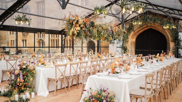 corky-and-prince-wedding-florist-cotswolds-huddle (17)