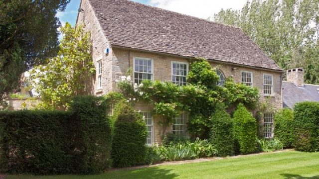 luxury-cotswold-rentals-luxurious-holiday-cottages-cotswolds-huddle (28)