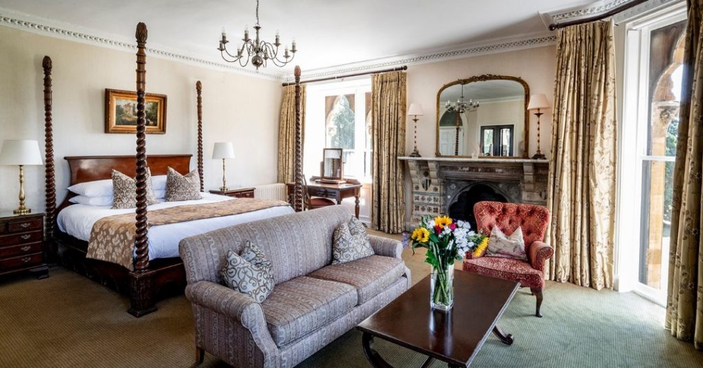 Ettington-Park-Hotel-Cotswolds-Huddle (12)