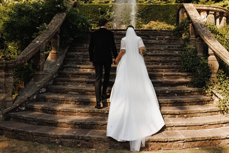 salt-and-scent-wedding-planner-cotswolds-huddle (5)