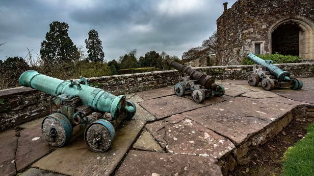 berkeley-castle-cotswolds-huddle (10)