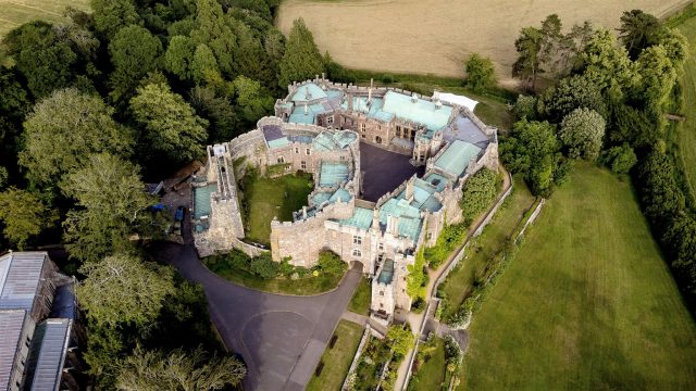 berkeley-castle-cotswolds-huddle (18)