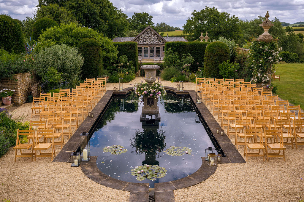 planned-for-perfection-jane-riddell-wedding-planner-cotswolds-huddle (7)