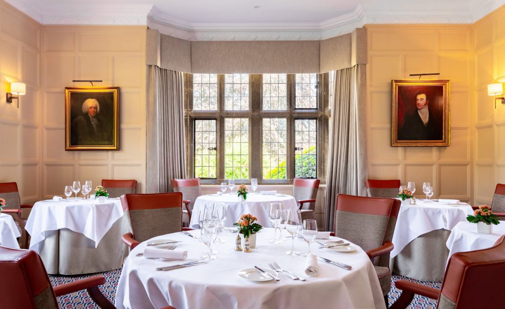 buckland-manor-hotel-restaurant-broadway-worcestershire-cotswolds-huddle (2)