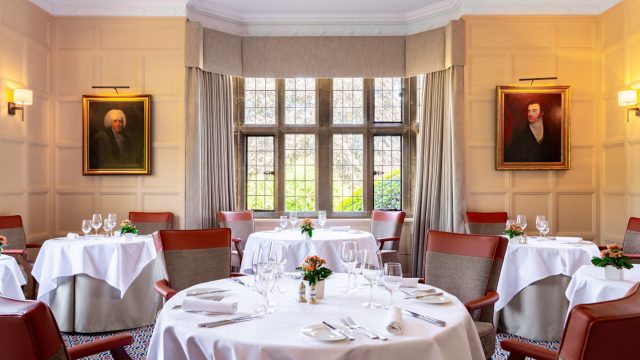 buckland-manor-hotel-restaurant-broadway-worcestershire-cotswolds-huddle (2)