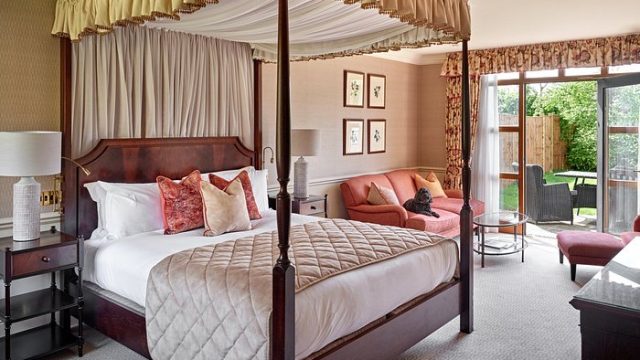 ellenborough-park-cotswolds-huddle (1)