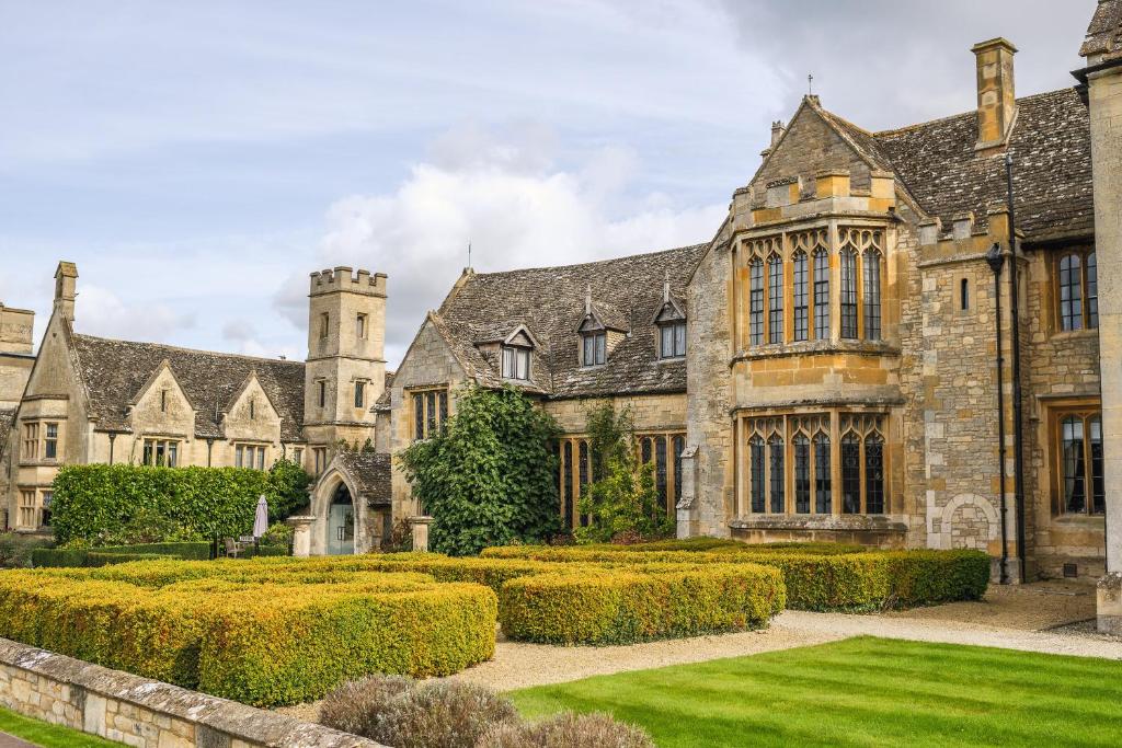 ellenborough-park-luxury-hotel-restaurant-spa-cotswolds-huddle (3)