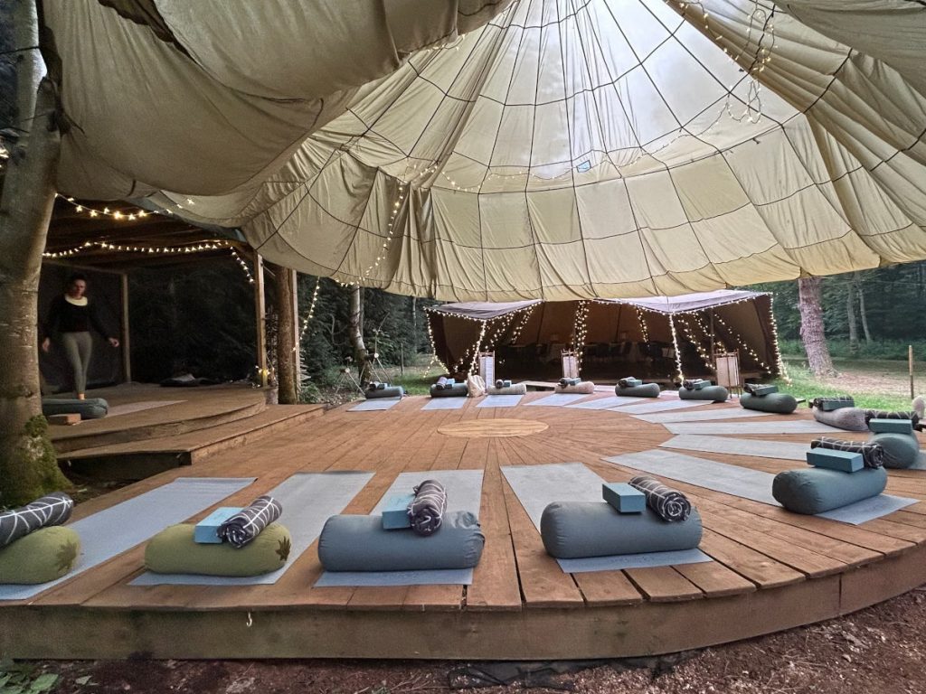 heath-farm-oxfordshire-cotswolds-huddle (1)