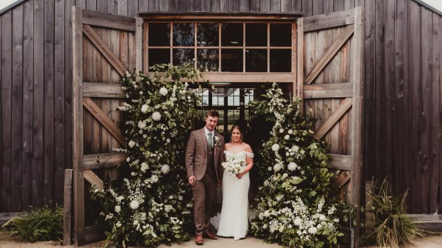 aurora-nyx-floral-design-cotswolds-weddings (3)