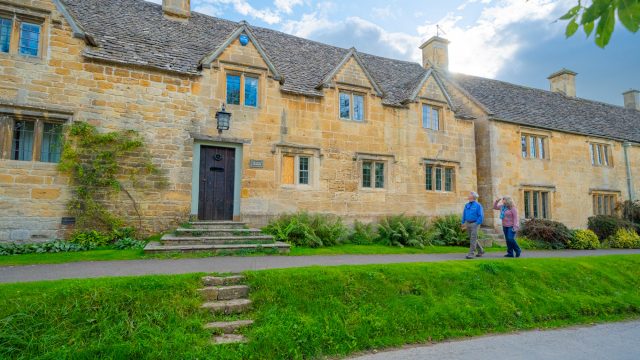 go-cotswolds-tours-cotswold-huddle (13)