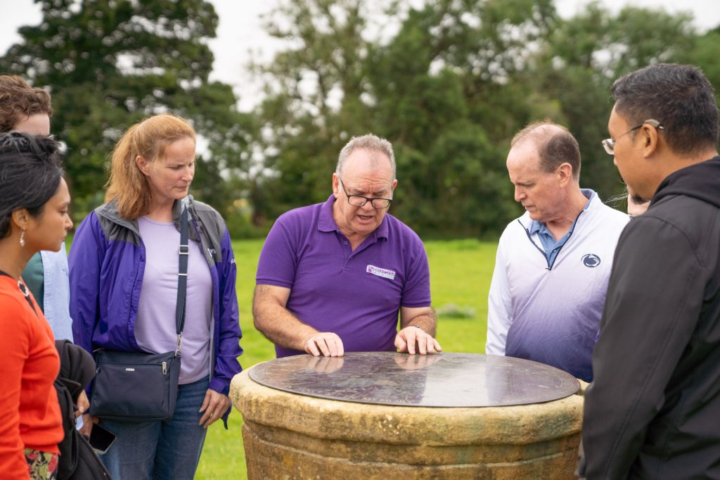 go-cotswolds-tours-cotswold-huddle (2)