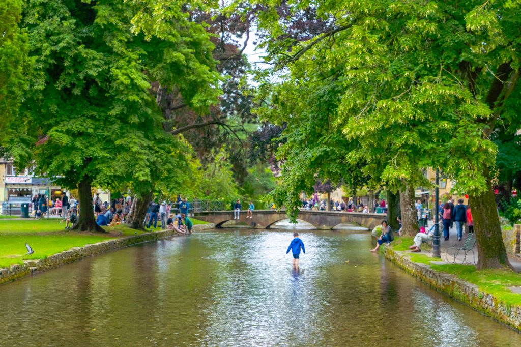 go-cotswolds-tours-cotswold-huddle (9)