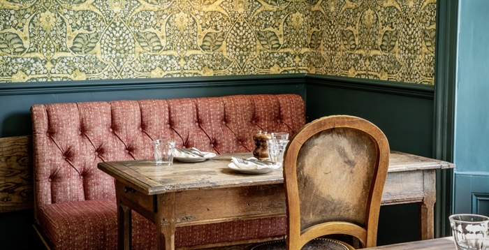 the-swan-inn-ascott-under-wychwood-cotswolds-huddle (2)