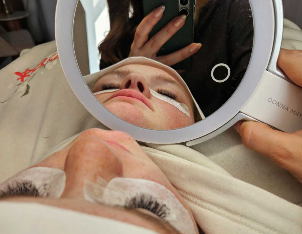 fox-and-doe-lash-artist-cheltenham-gloucestershire-cotswolds-huddle (4)